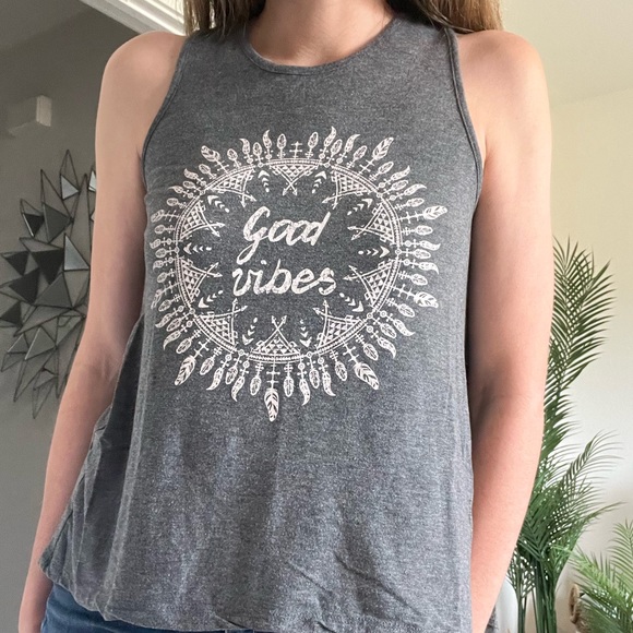 Good Vibes Razor Tank - Picture 5 of 13